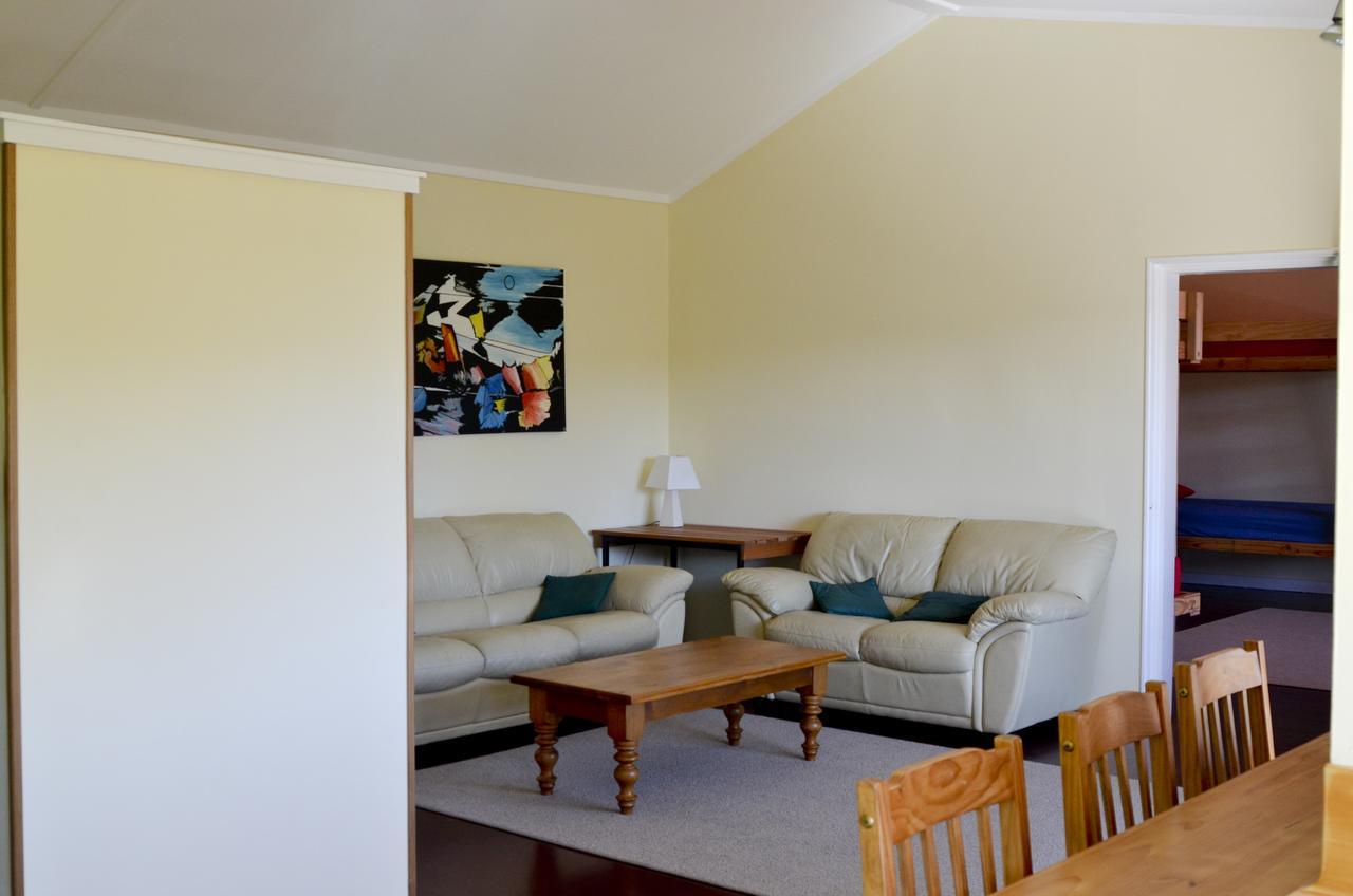 Riverside Sojourn Motel Motueka Bagian luar foto